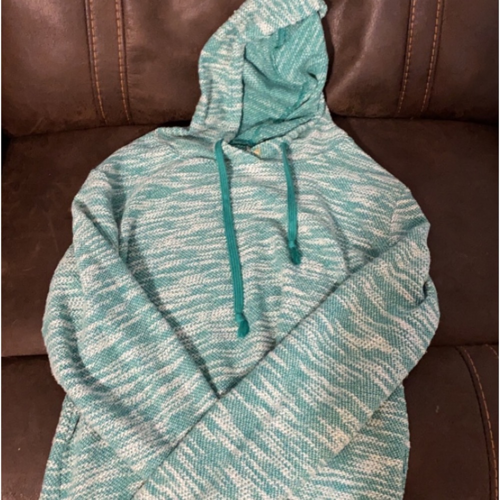 Green hoodie pullover, size M